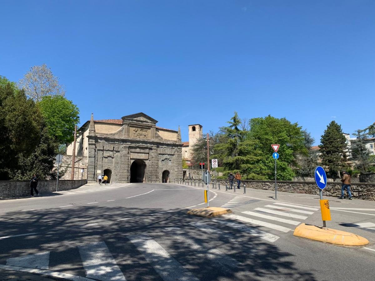 Appartamento Houseberg Bergamo Esterno foto