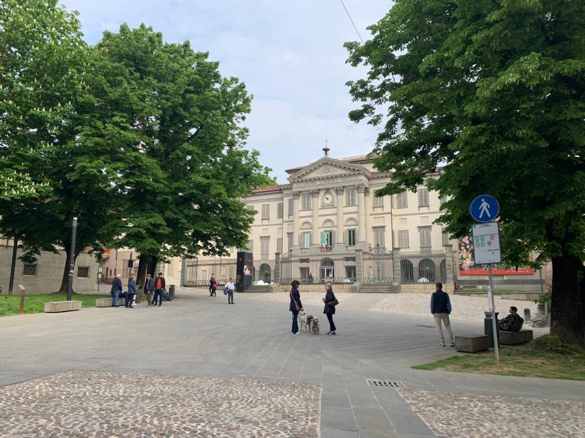Appartamento Houseberg Bergamo Esterno foto