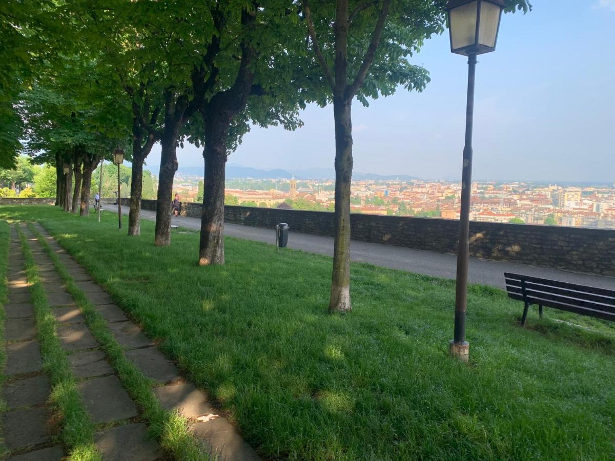 Appartamento Houseberg Bergamo Esterno foto